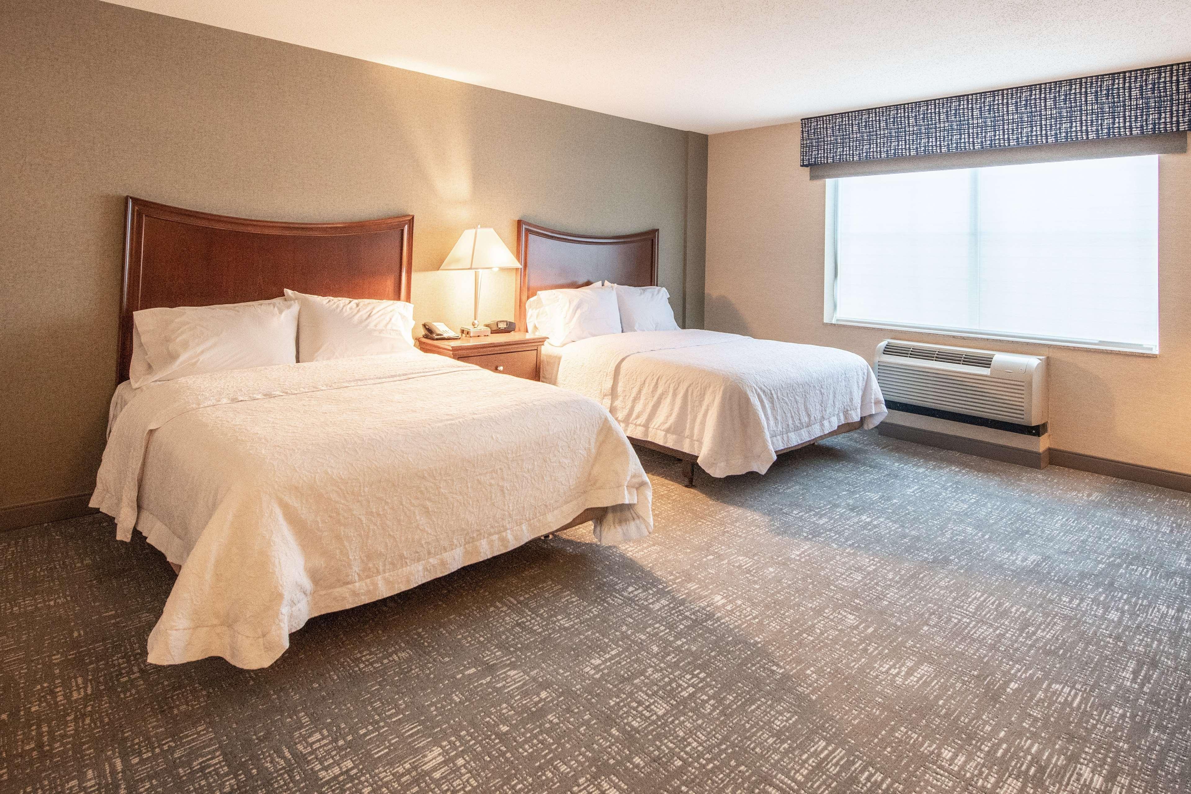 Hampton Inn Presque Isle Exteriör bild