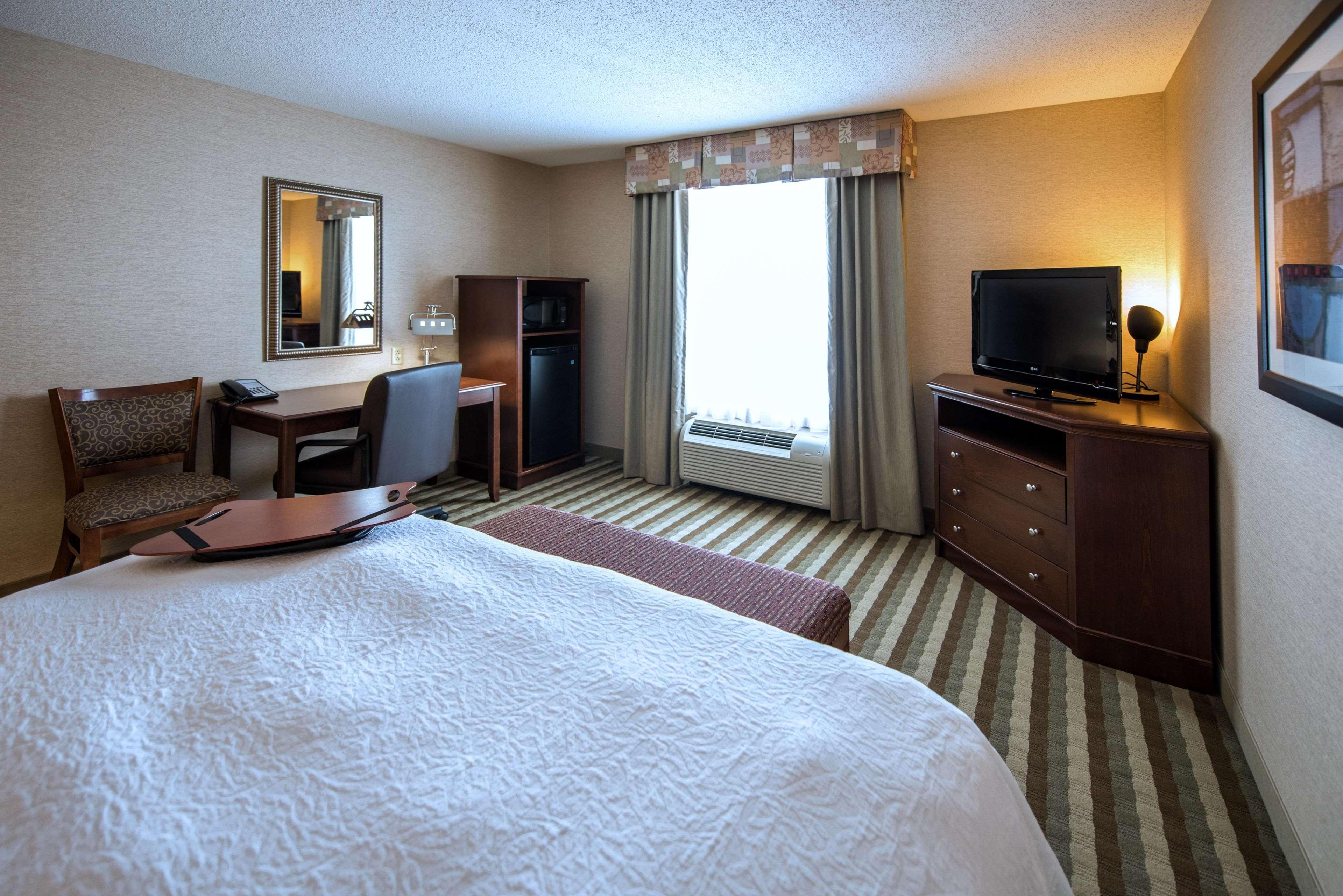 Hampton Inn Presque Isle Exteriör bild