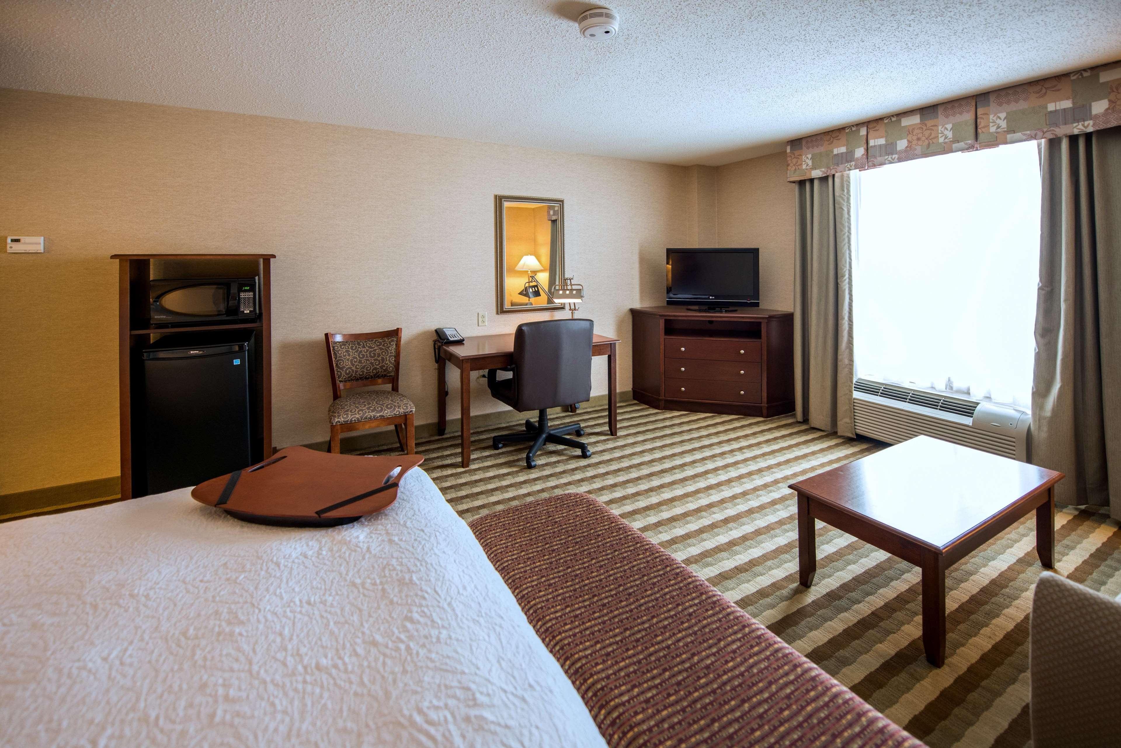 Hampton Inn Presque Isle Exteriör bild
